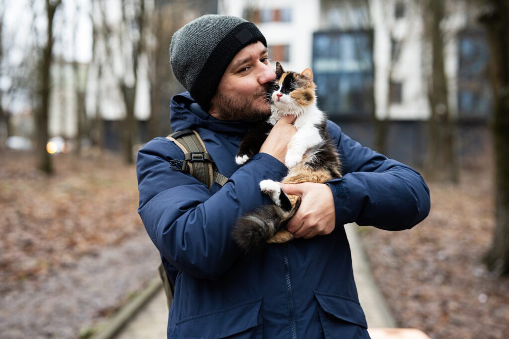 Microchips for cats helps man find cat